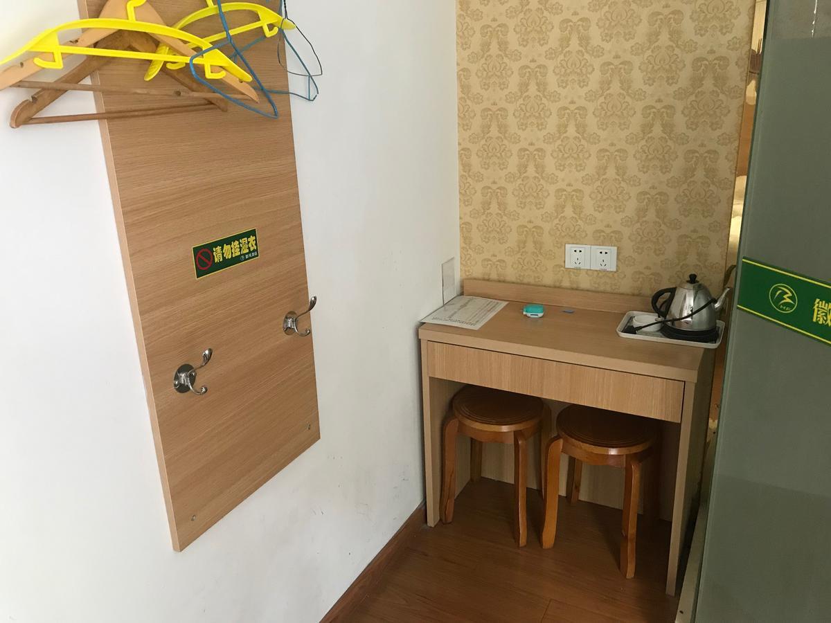 Huifeng Hotel 上海市 エクステリア 写真